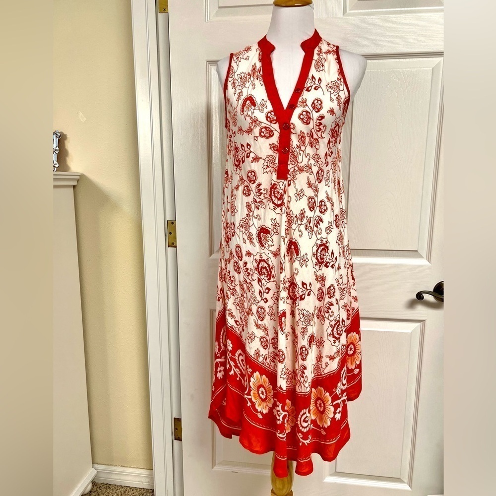 Sleeveless Red and White Floral Midi Dress
